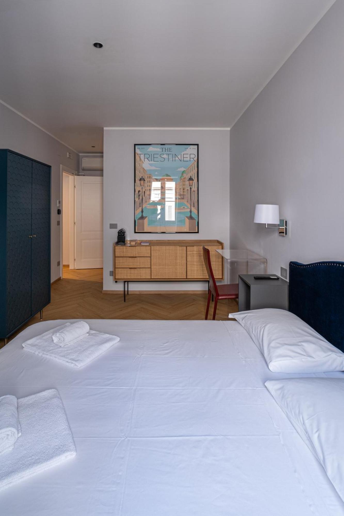23 Suites Триест Екстериор снимка