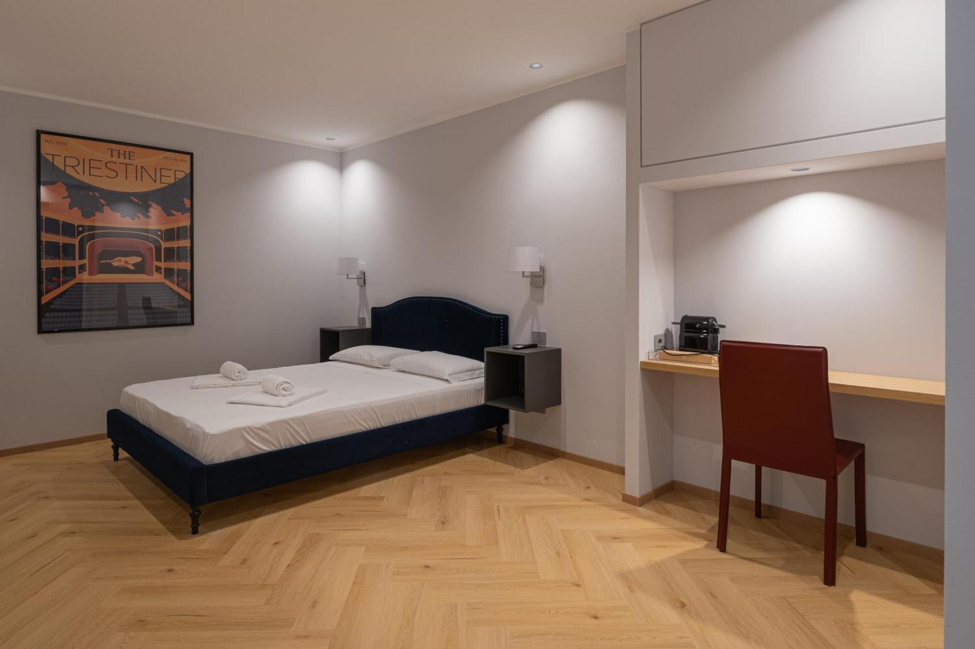 23 Suites Триест Екстериор снимка