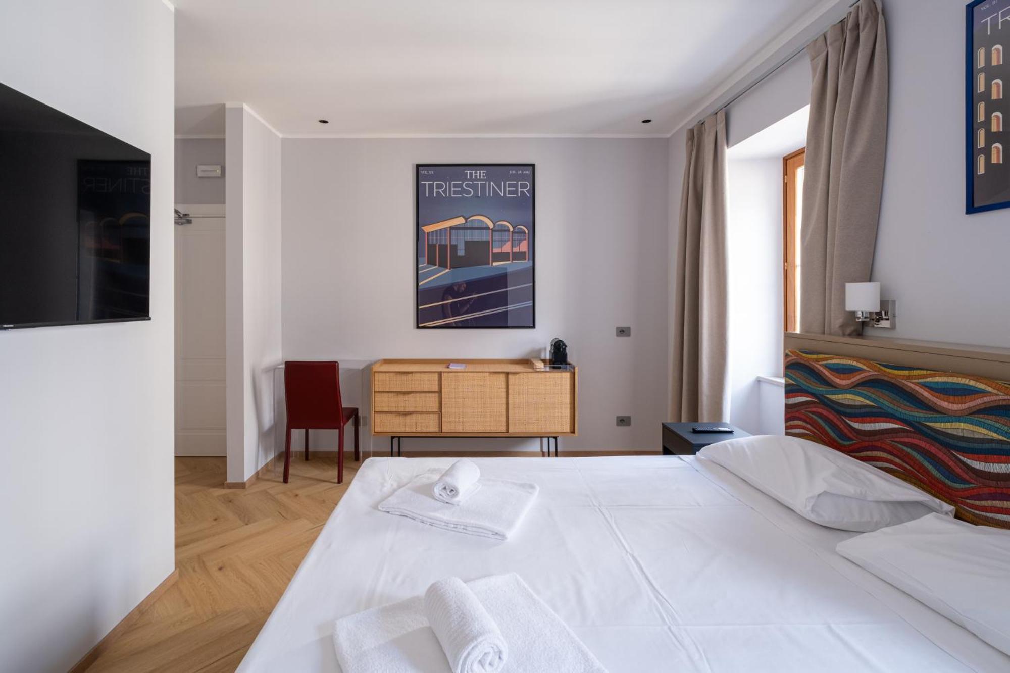 23 Suites Триест Екстериор снимка