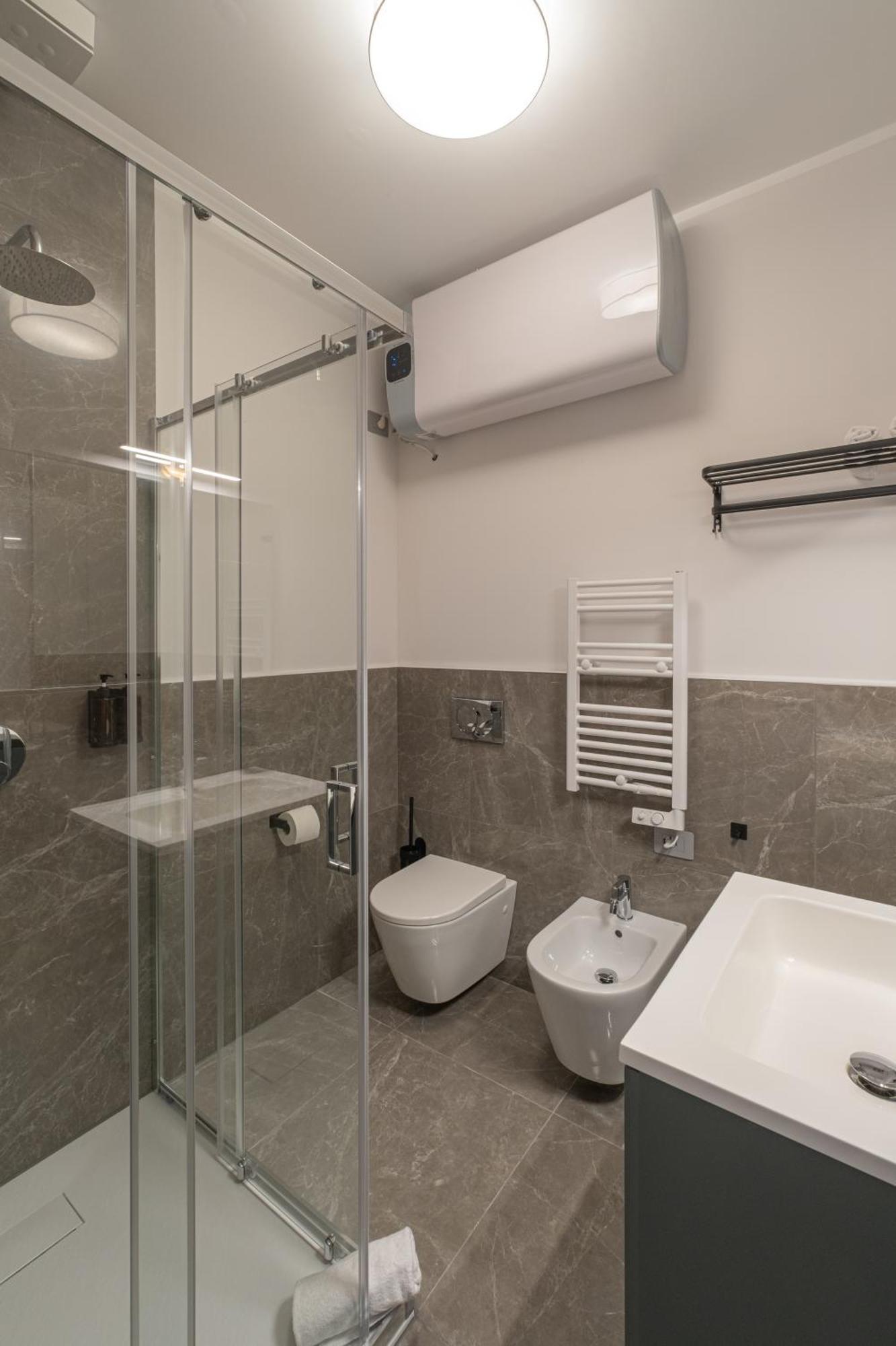 23 Suites Триест Екстериор снимка